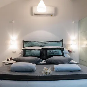 Vic Pigneto , Roma Italia