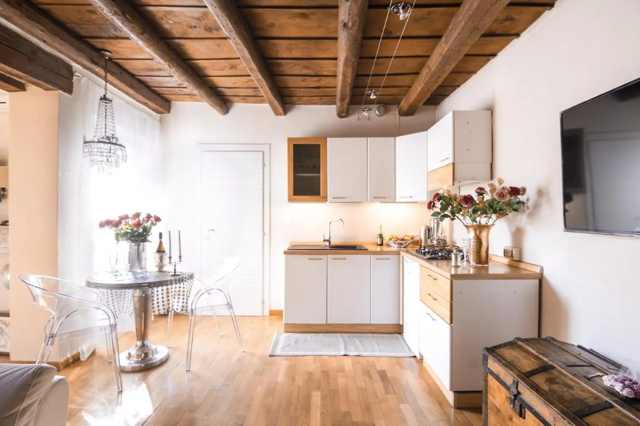 La Soffitta Di Giulietta - Design Loft Apartment Verona