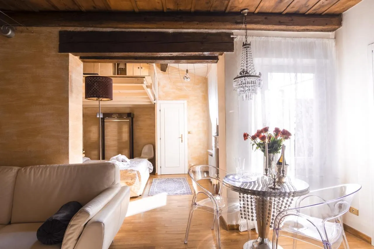 La Soffitta Di Giulietta - Design Loft Apartment Verona